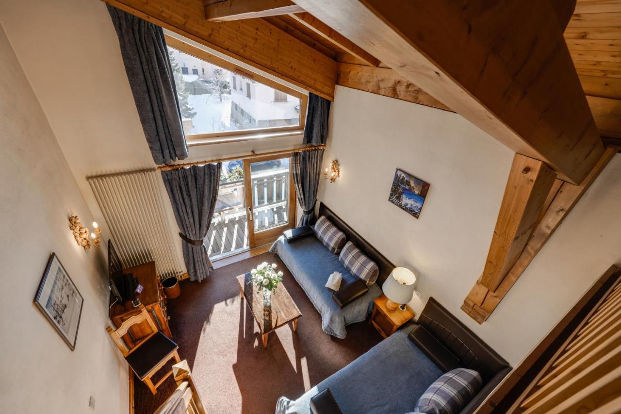מגב Hotel La Grange D'Arly מראה חיצוני תמונה
