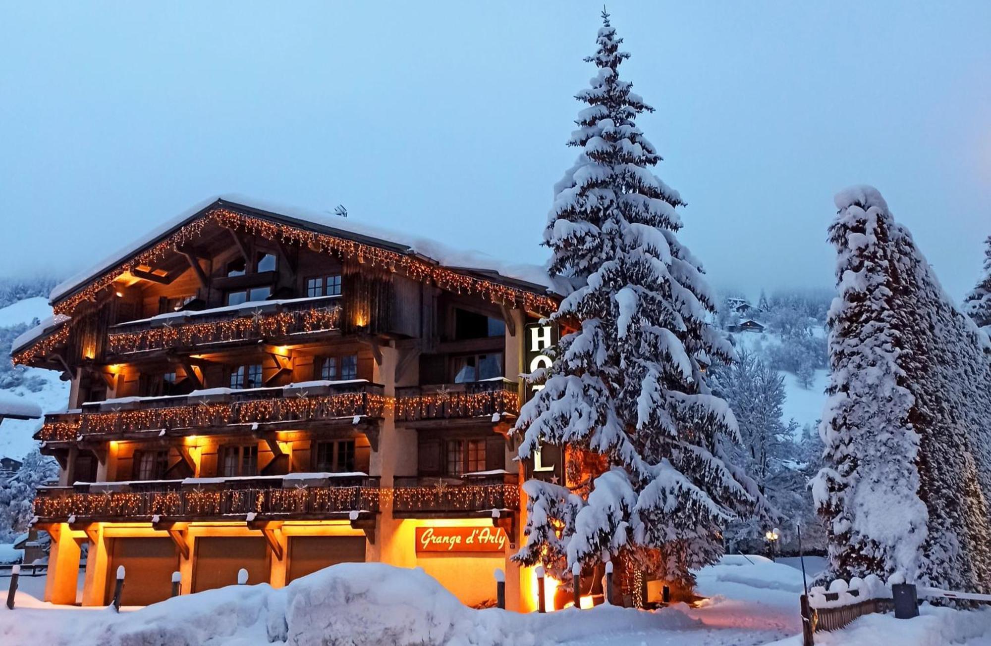 מגב Hotel La Grange D'Arly מראה חיצוני תמונה